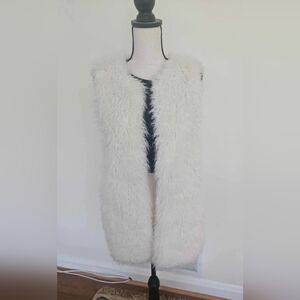 Universal Thread Cream Fuzzy Vest